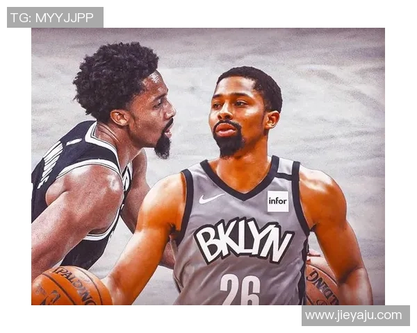 罗马尼亚与黑山激战正酣比分揭晓引发球迷热议 罗马尼亚与黑山激战正酣比分揭晓引发球迷热议